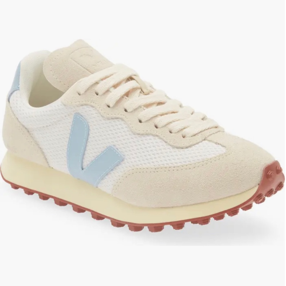 Veja Rio Branco Sneaker - Size 6
